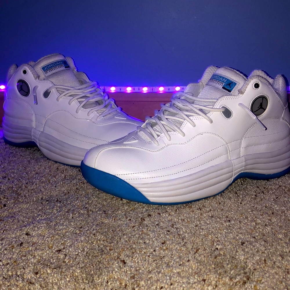 Jordan Jumpman Team 11